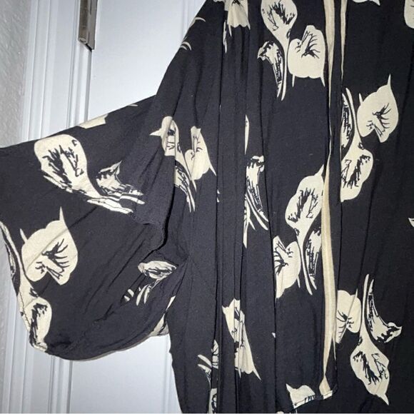 Ellen Tracy Floral Print Open Front Kimono Top - Picture 2 of 6